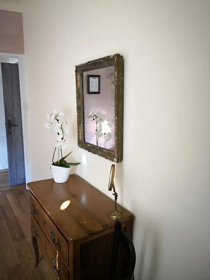 Maison D'Anvers Valreas Bed & Breakfast